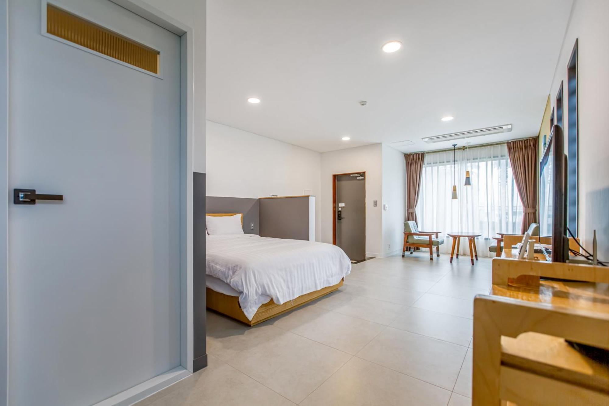 Lunamar Pension เมืองเชจู ภายนอก รูปภาพ