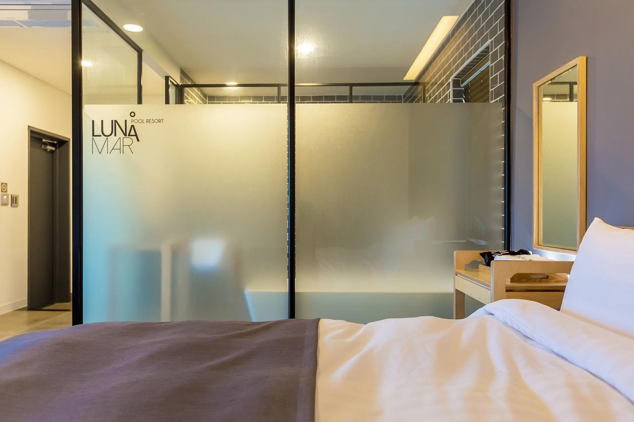 Lunamar Pension เมืองเชจู ภายนอก รูปภาพ